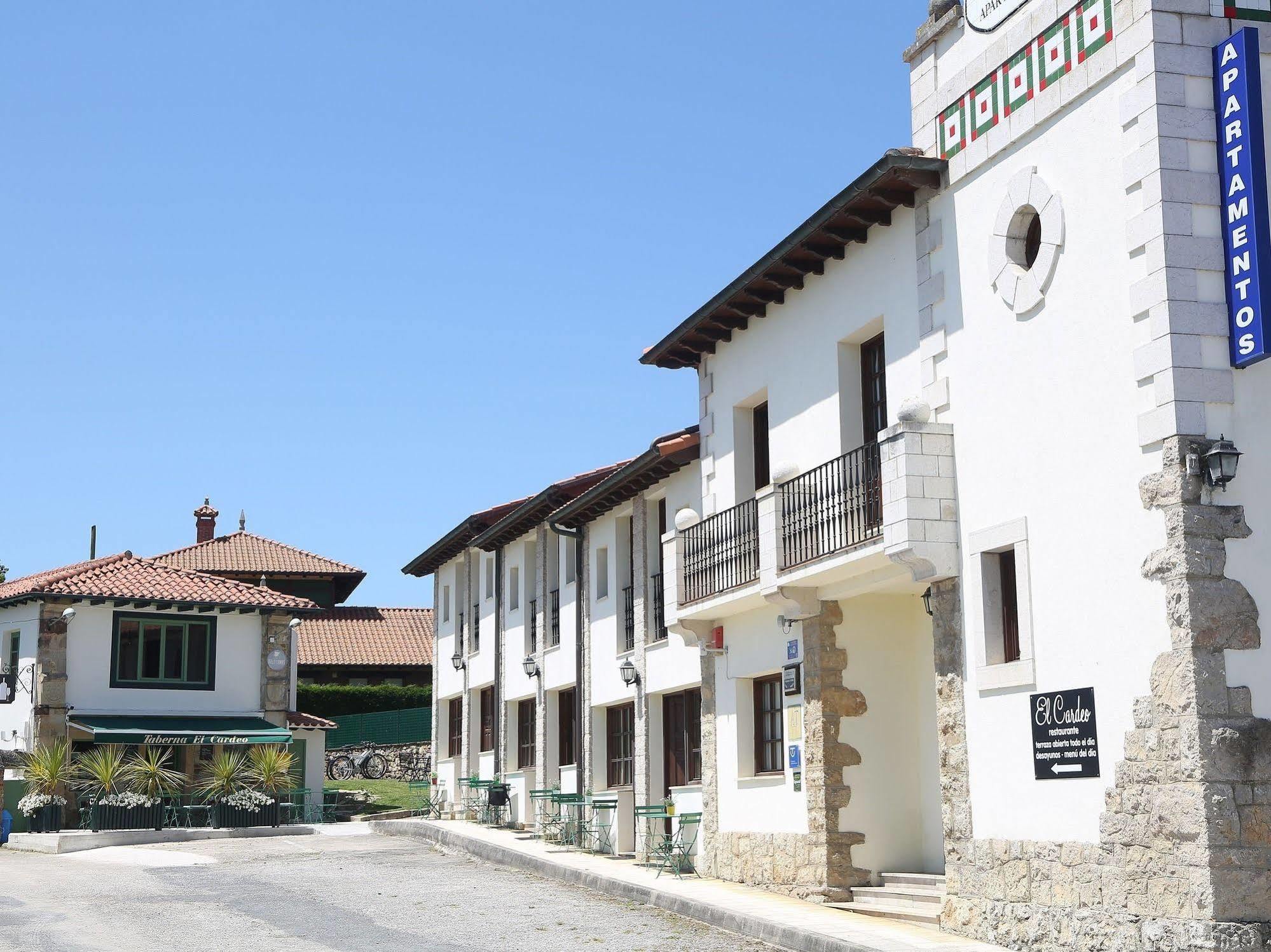 El Cardeo Apartment La Revilla  Exterior photo